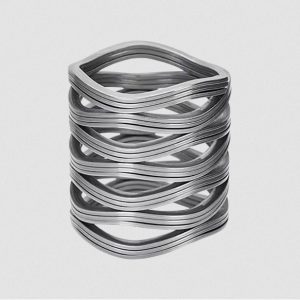 pārklājošos viļņu atspere