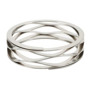 daudzapgriezienu viļņu atspere ar starplikas galiem