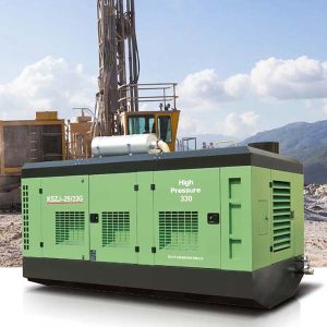 uz slīdni uzstādīts dīzeļdegvielas rotācijas skrūves gaisa kompresors